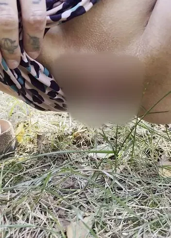 NAHAUFNAHME von meinem geilen Pissstrahl