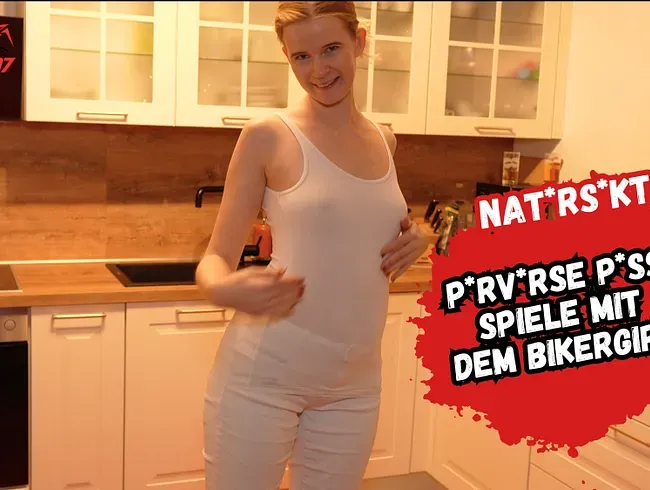 Perverses Selbstanpissen in weißer Jeans und weißem Top eskaliert! Bis zum Squirt!