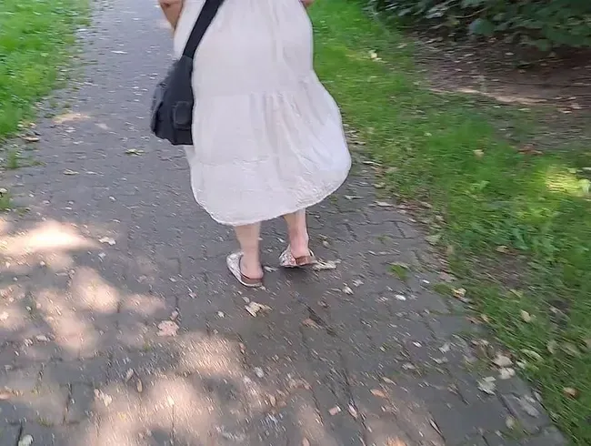 Einfach laufen lassen und Pißspur hinterlassen