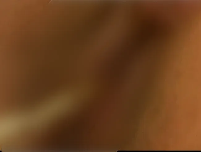 Ich pisse – und du schluckst mit den Augen, genieß es!