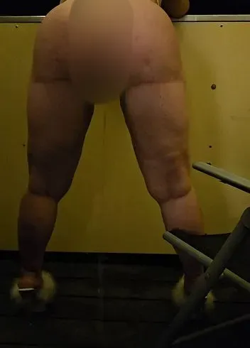 Einfach auf dem Balkon gepisst