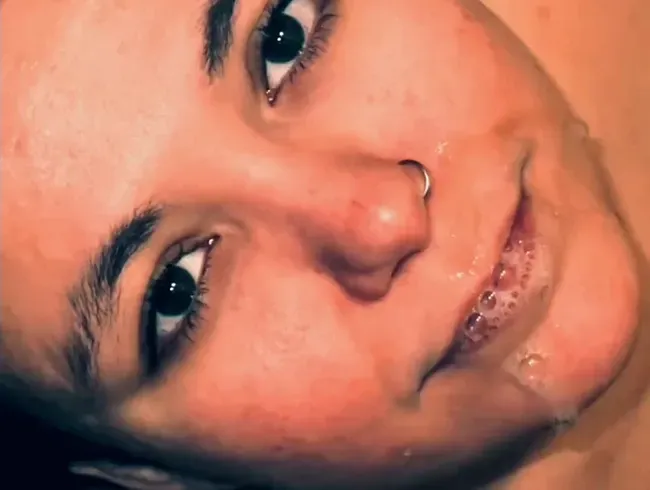 Aus Versehen angepisst…??? Neee! Aus Versehen geschluckt!