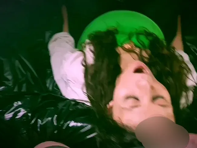 Immer rein in die Fresse!