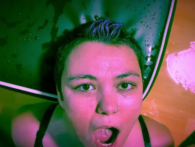 So nass, das ist krass (Pissfeuerwerk)