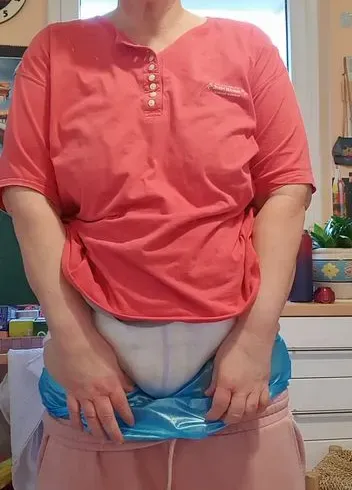 Windel über Stunden getragen, mit Beweis!!