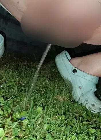 Schön Schnullern im Freien