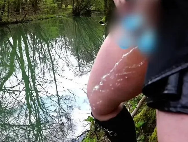 Bade in meiner Pisse!