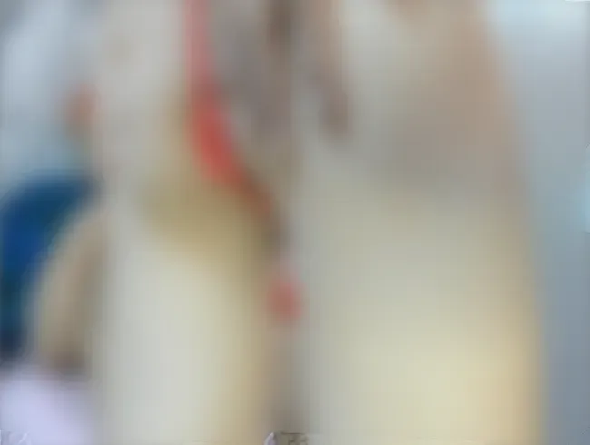 Plu in meinen Arsch benutzt um dann meine Fotze zu verwöhnen und feucht zu machen