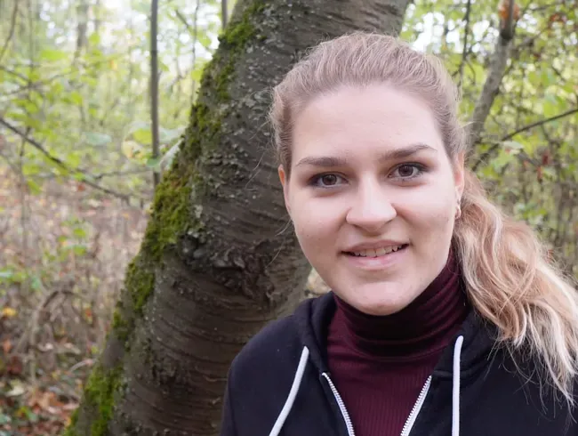 Pissen mitten im Wald! Natursektliebe!