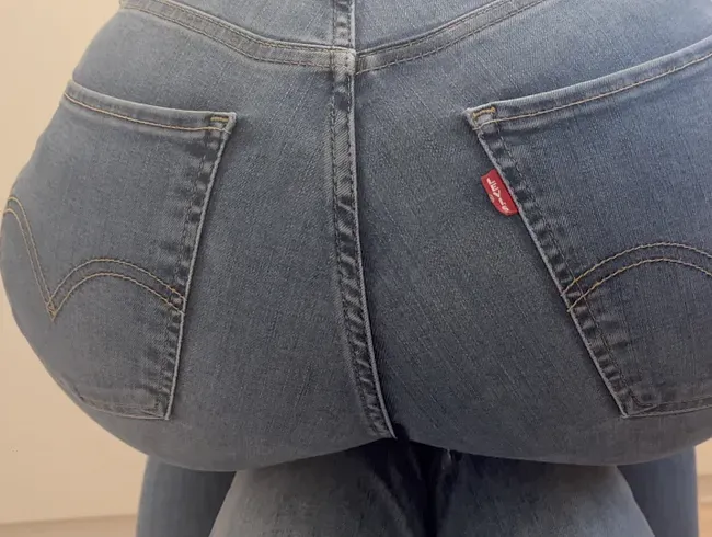 total vollgepisst (lautlos!)