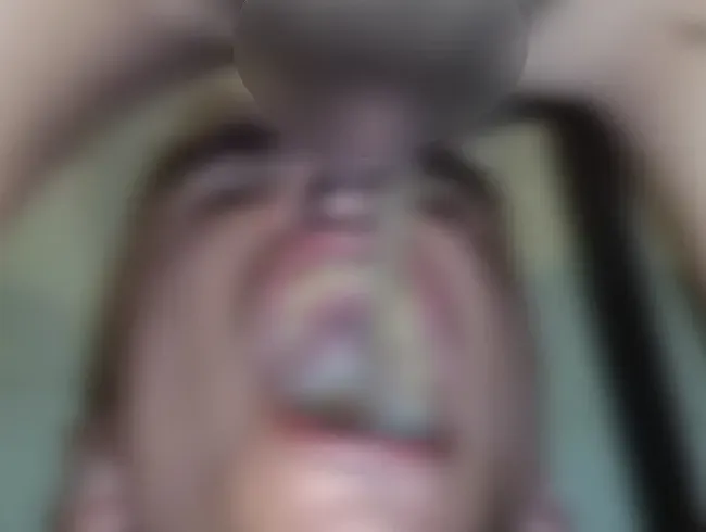 Ein piss-Aufstand im Hostel mit strengen Regeln