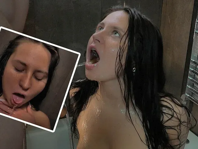 Ein außergewöhnliches Duscherlebnis! Stiefdaddy PISST meine MAULFOTZE voll!