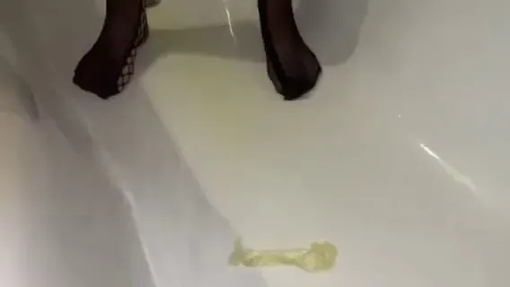 Mein erstes selbstgefülltes Kondom - neue Erfahrung ???? war geil