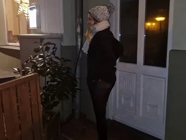 !OMG! Mein erster Clip! Pippi Pause Weihnachtsmarkt Public