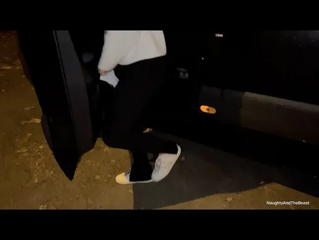 Skandal, Pissen auf der Ladefläche ????