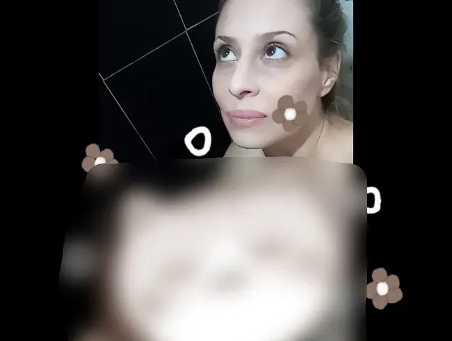 Userwunsch: In unsere Gesichter pissen