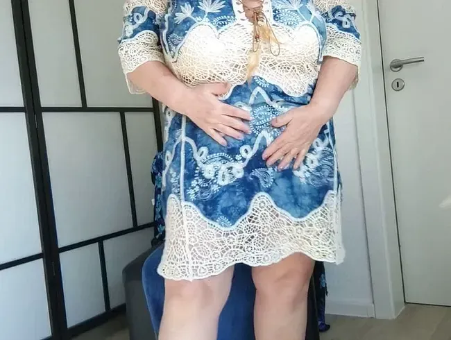 Trage ein Sommerkleidchen mit nix drunter und mache mir n paar Orgasmen