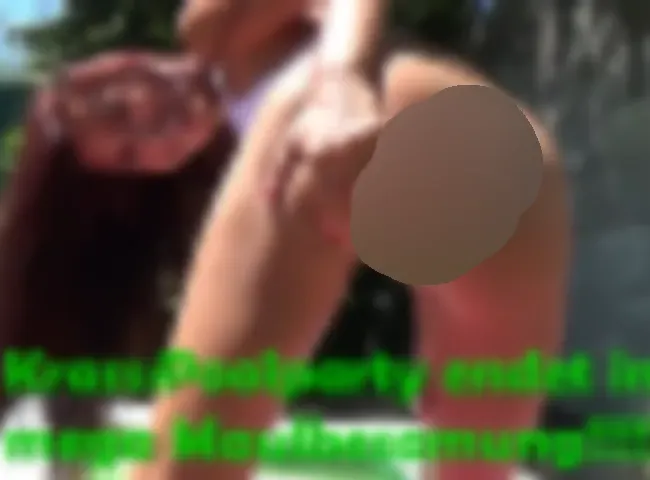 Krass:Poolparty endet in mega Maulbesamung!!!!!!!