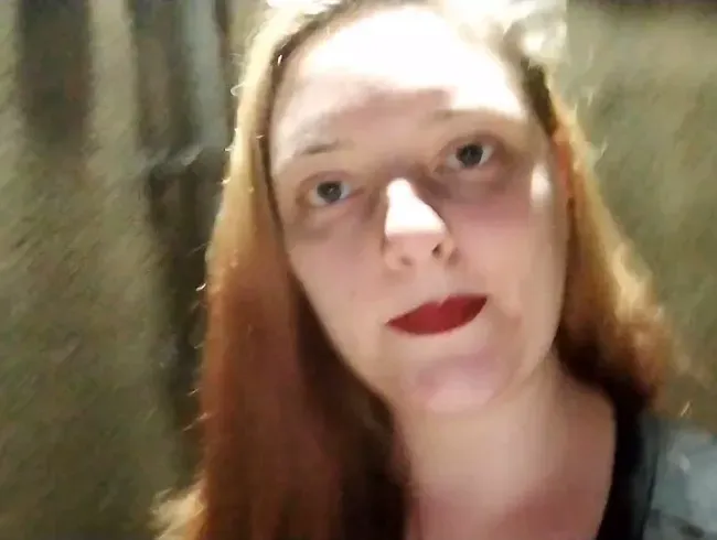 DAS KANN ICH DOCH NICHT MACHEN ... Mein 1. Outdoor-Piss