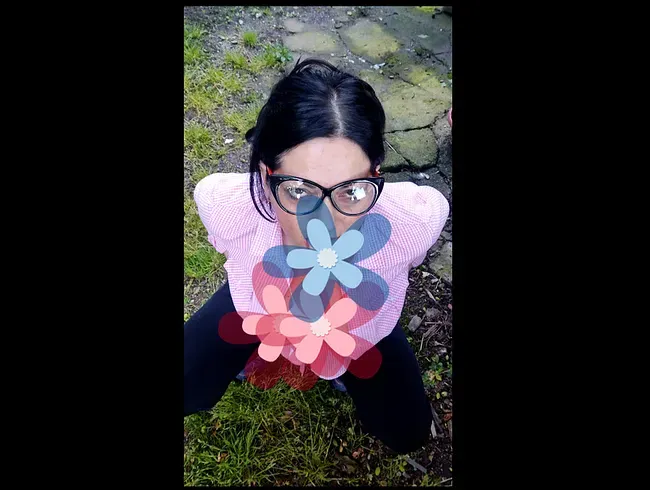 Housewife MILF wird als menschliche Toilette benutzt