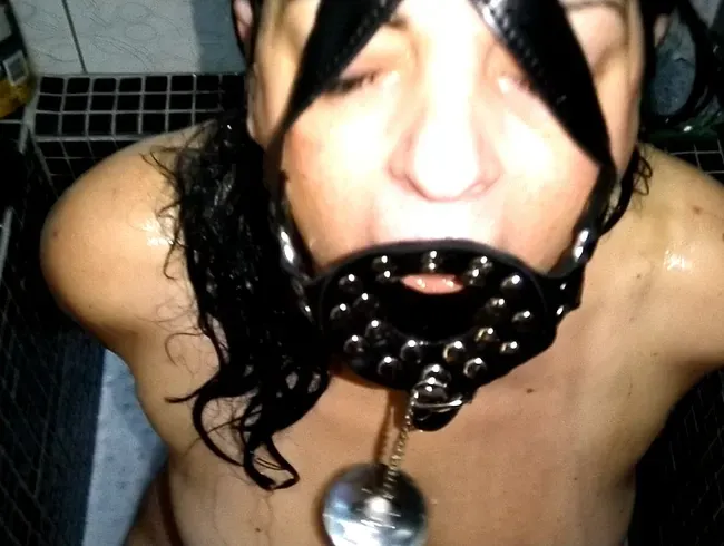 Ich fühle mich nicht mehr wie eine Frau – mein Körper ist zu einem Urinal geworden!