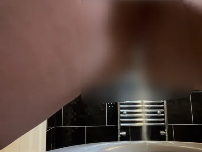 Mein erstes Pinkelvideo xx