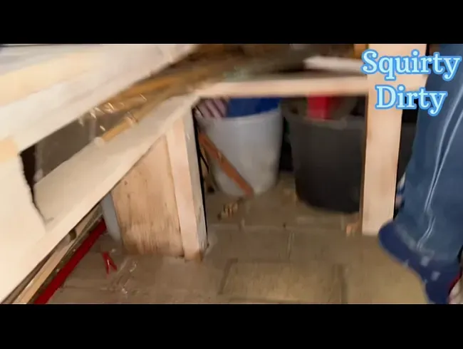 Beim Rauchen auf dem Balkon in meine Jeans gepisst