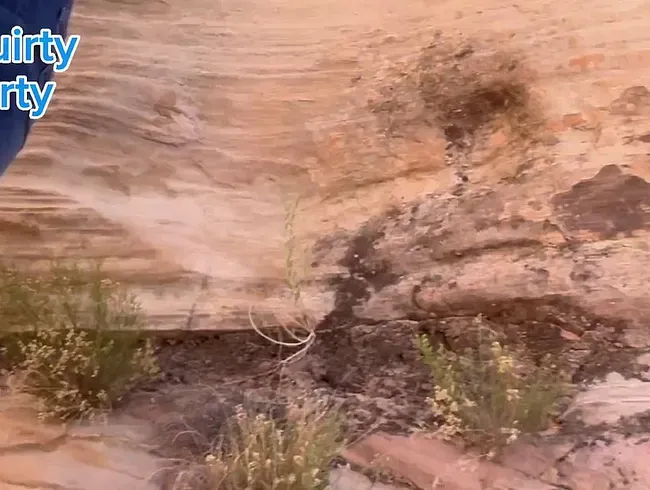 Ein schneller geiler Outdoor Piss aus dem Urlaub