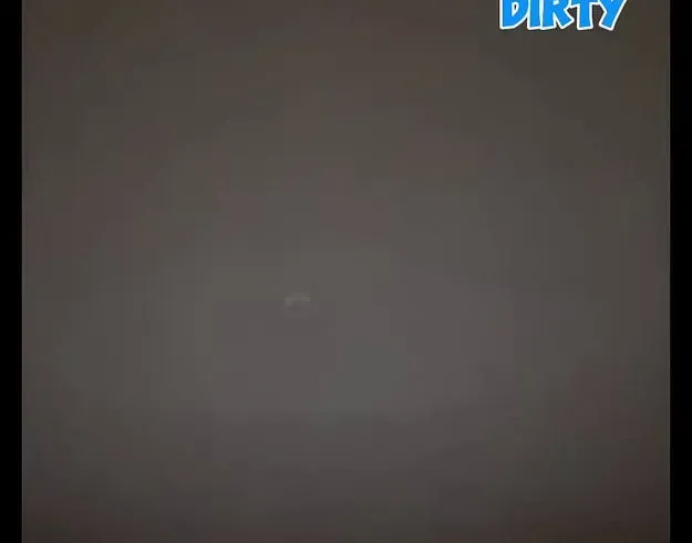 Eine ganz neue Perspektive auf meine pissende Muschi!