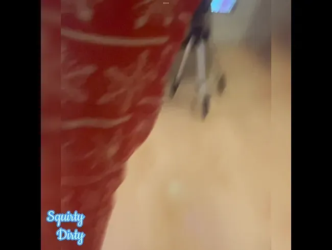 Ich habe einfach in meinen Weihnachts-Schlafanzug gepisst.