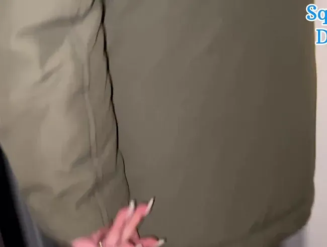 Wenn man bei der kalten Jahreszeit spontan draußen pisst….