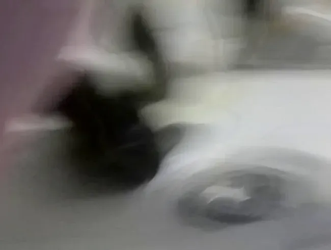 Heute Pisse ich auf meine schwarzen Pumps