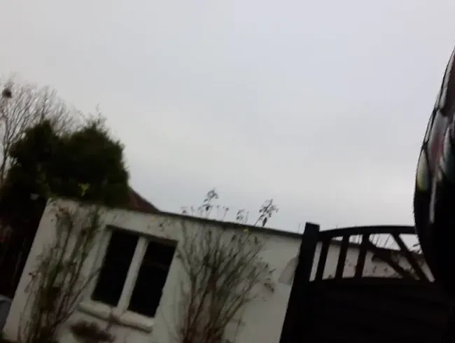 Outdoor Pissen !!!!!