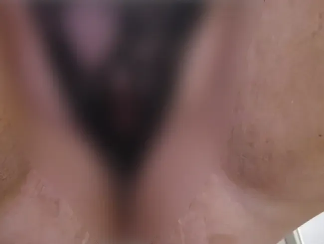 Ich piss für dich ... durch meine geile Wäsche