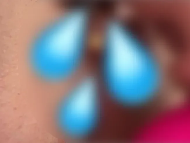 Nahaufnahme: Voller Orgasmus mit Vibrator + SQUIRT