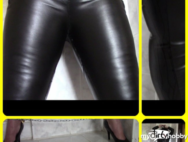Peeing in tight leather leggings II.