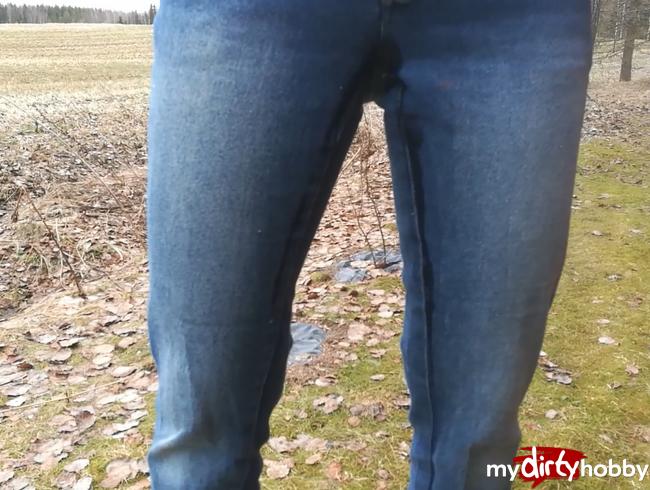 Userwunsch Video: Mein erstes mal in Jeans gepisst