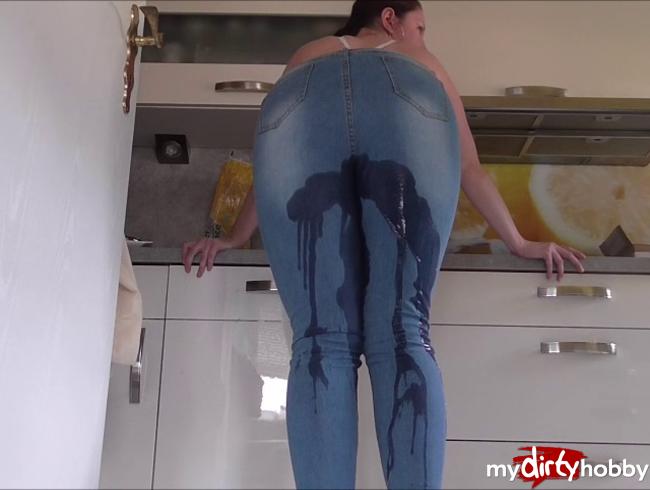 JEANS PISS